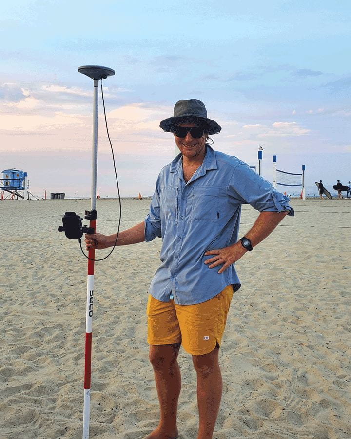 Daniel Kahl on the beach