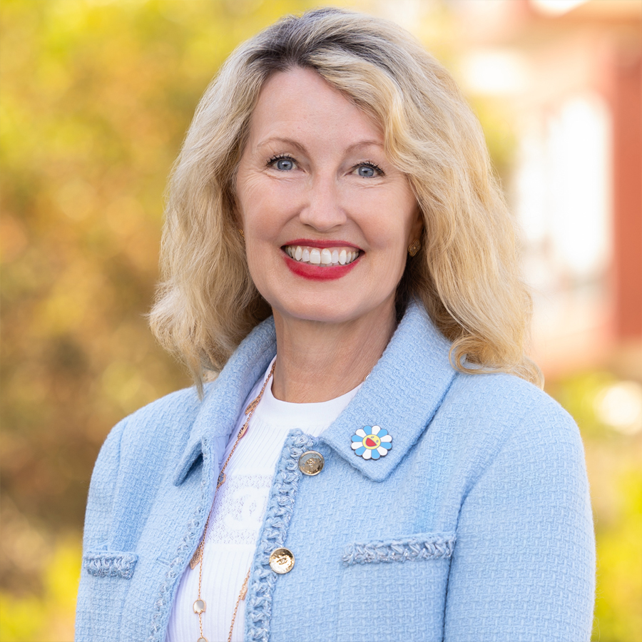 portrait of Catriona Jamieson