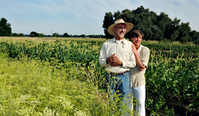 Pam Ronald and husband Raoul Adamchak