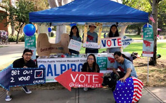 CALPIRG students tabling