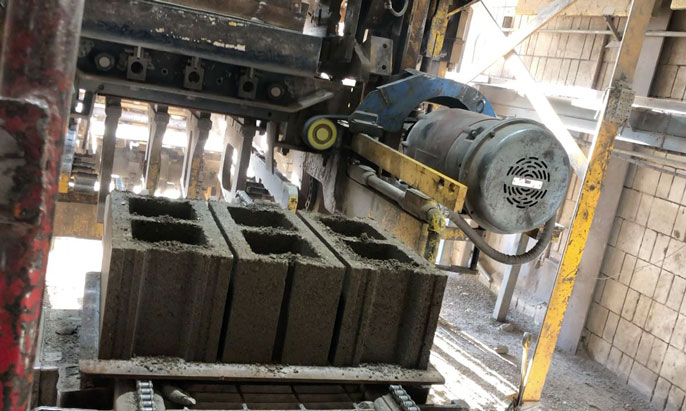 CarbonBuilt concrete blocks coming off of the production line