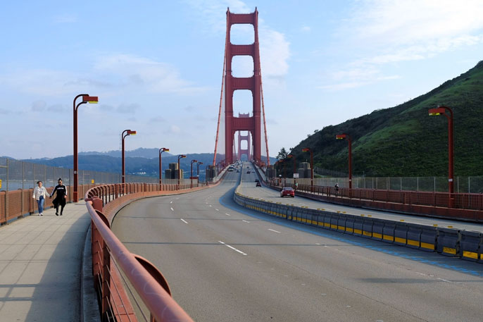 Golden Gate Bridge nearly empty Golden Gate Bridge nearly empty