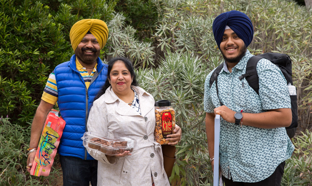 Harsewak Saini moved into Oakes College on Friday with the help of his mother and father.