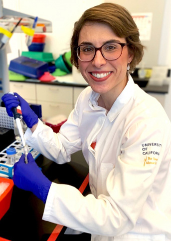 Anne-Katrin Pröbstel in the lab