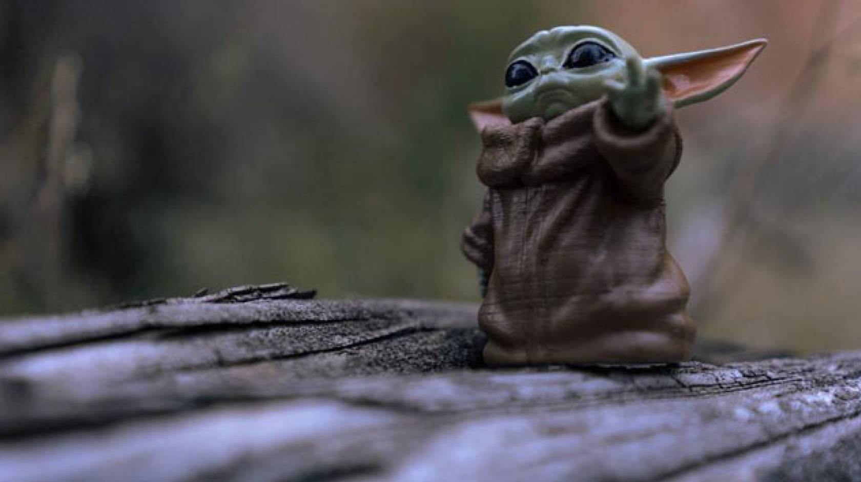 Baby yoda figurine