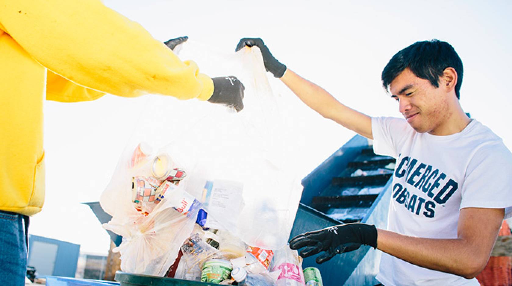 UC Merced student works on campus sustainability