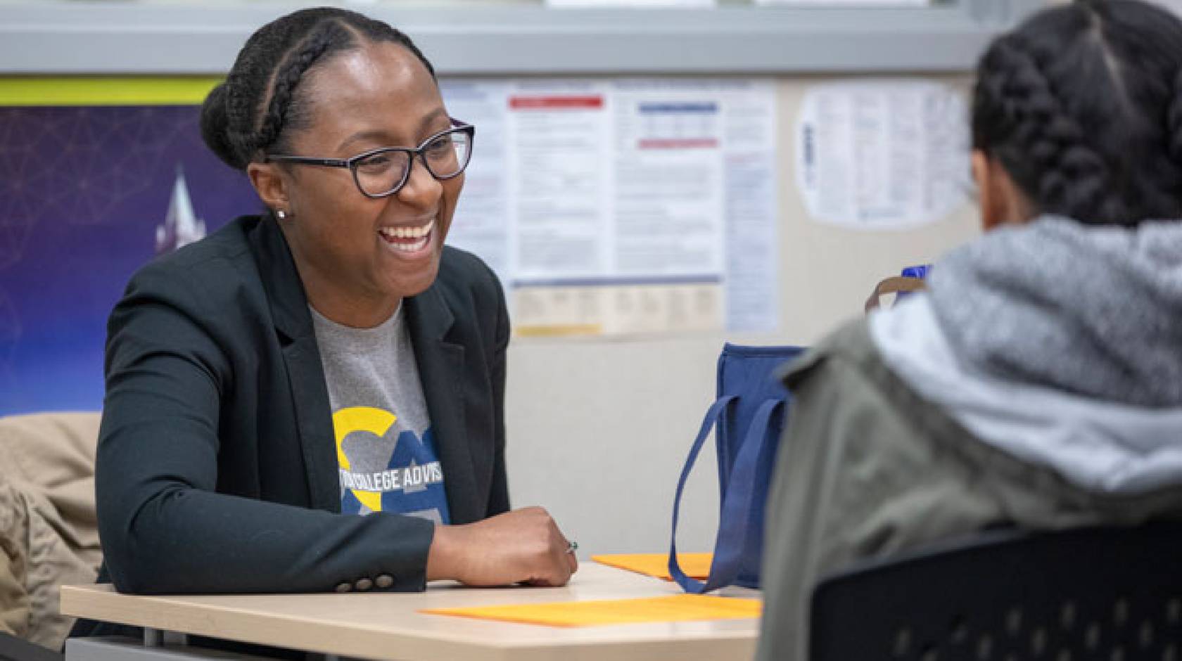 Jennifer Ferguson advising a student