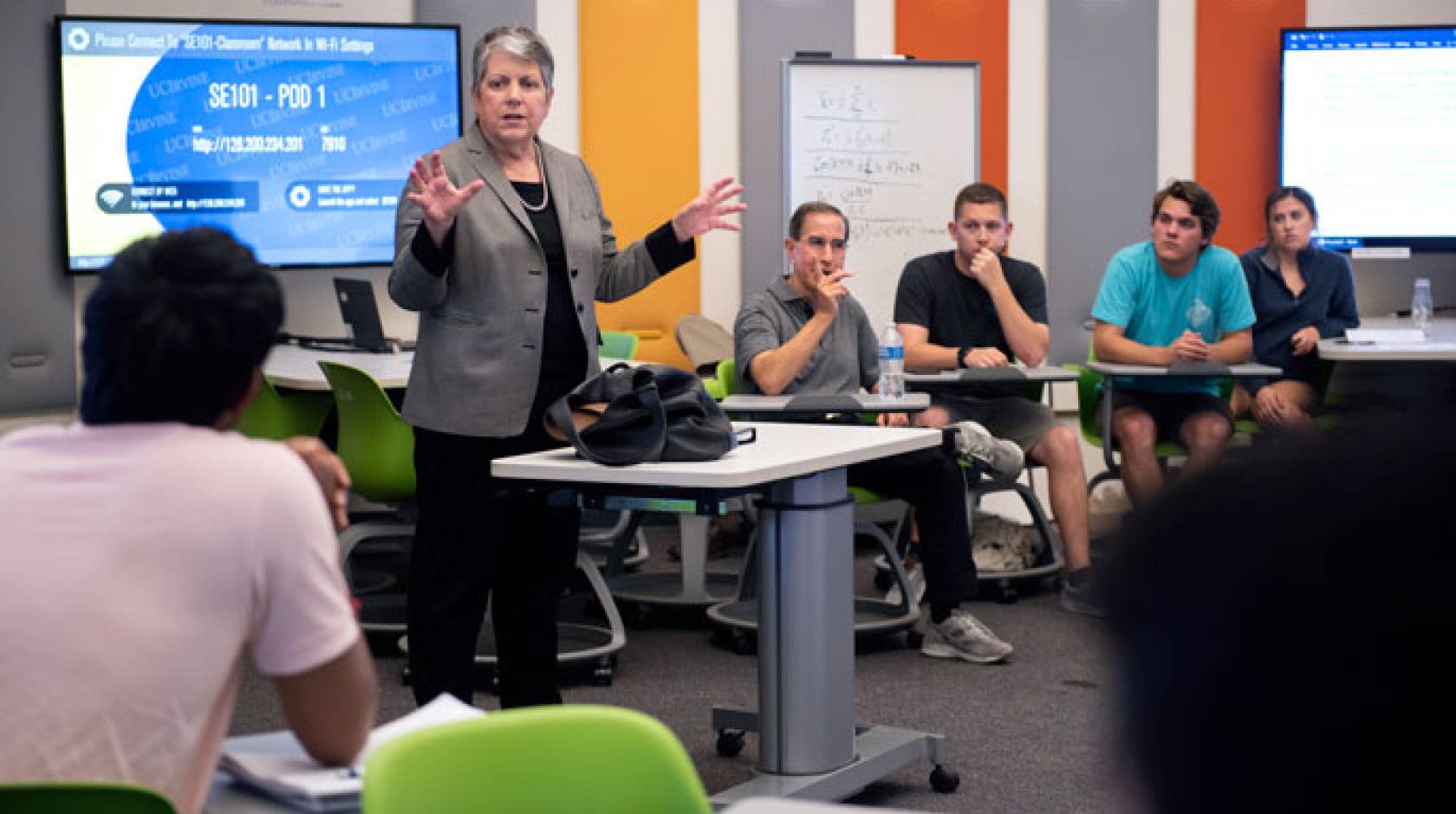 Janet Napolitano lectures a political science class