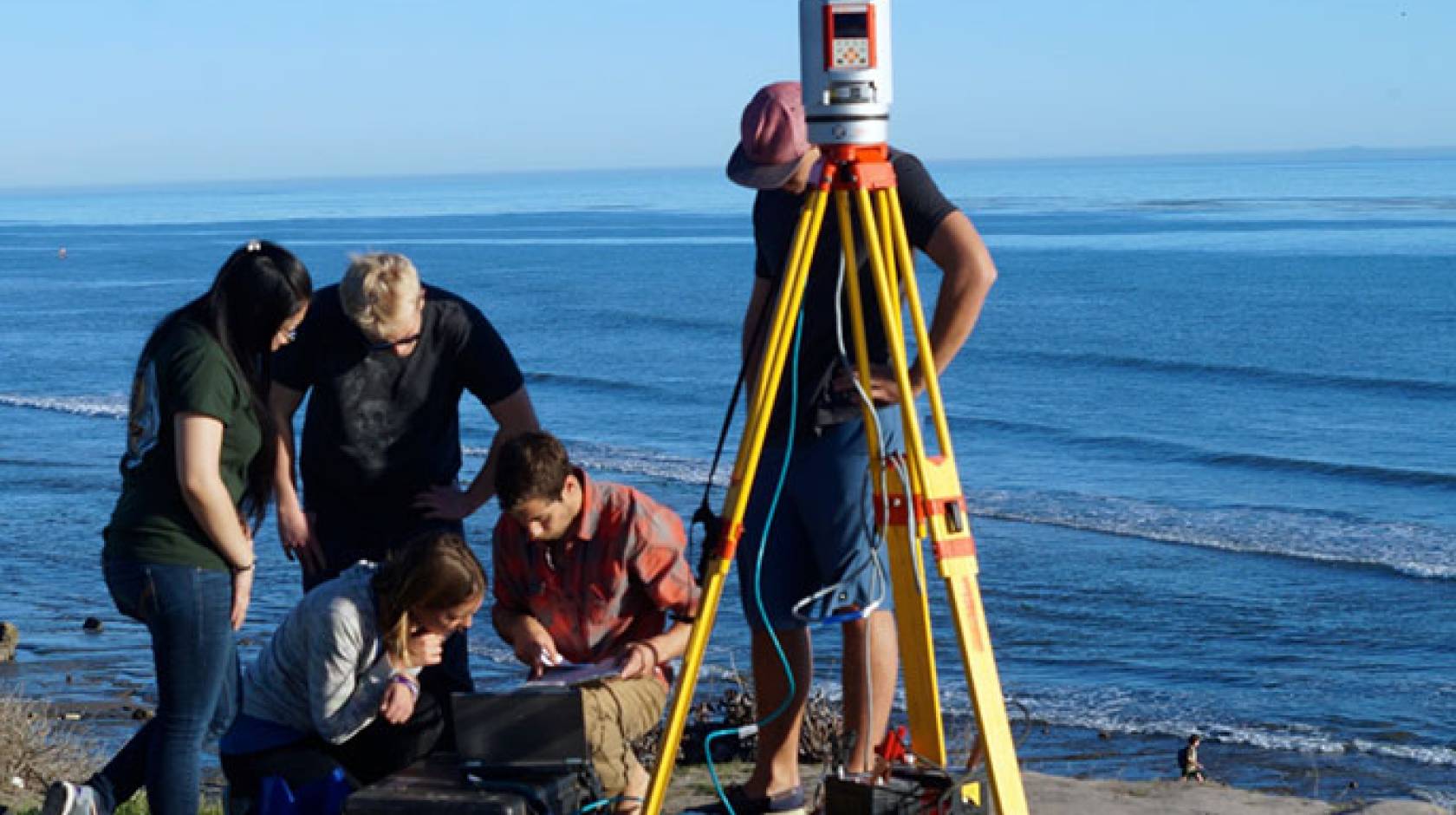 UC Santa Barbara tracking El Nino