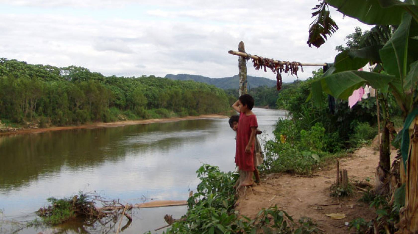 Tsimane children on a riverbank