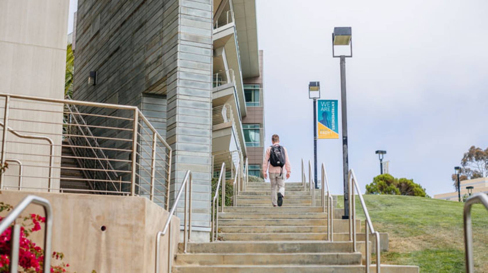 Lone students walks UC San Diego campus