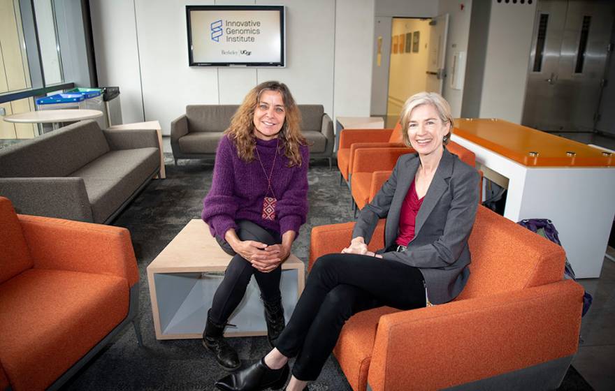 Jill Banfield (left) and Jennifer Doudna (right) in the IGI Building at UC Berkeley