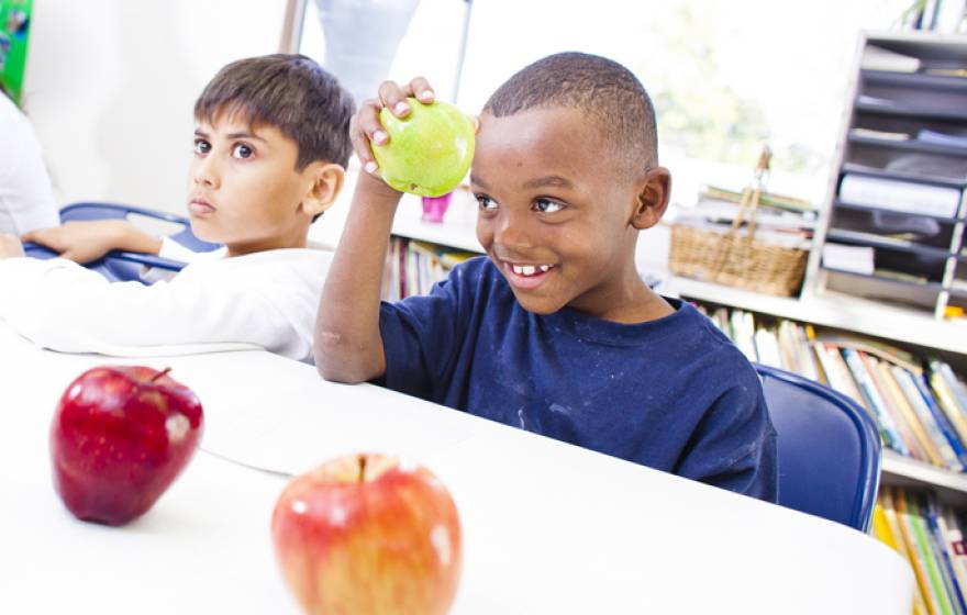 Kids learning about healthy eating