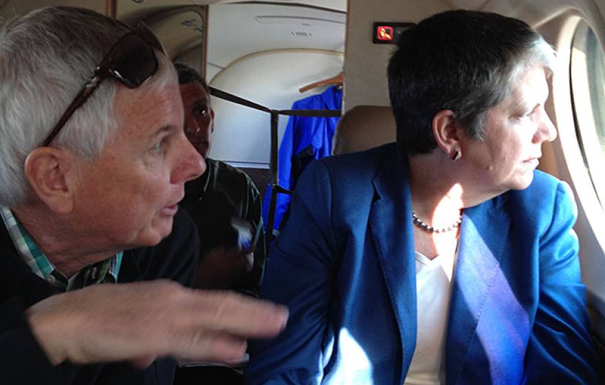 UC President Napolitano on aerial tour