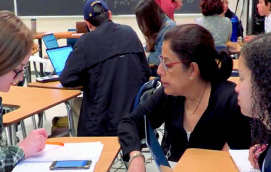 UC Santa Cruz students engage in small group active learning teaching sessions during a lecture.