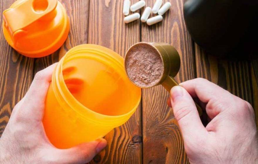 Protein power and supplement pills