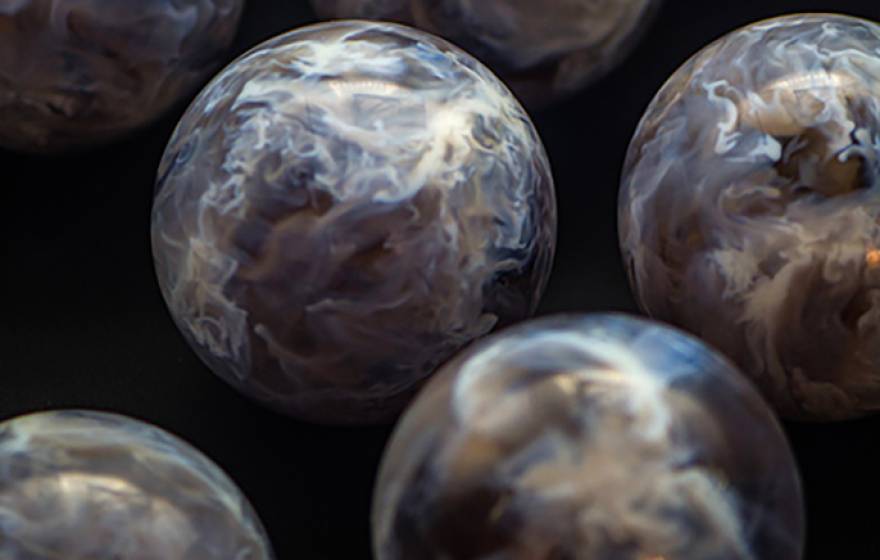 3D-printed stellar nursery spheres