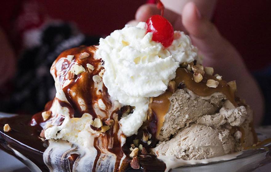 ice cream sundae