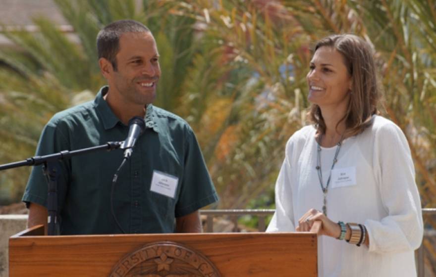 Alumni Jack and Kim Johnson celebrated the launch of the Edible Campus project at UCSB, a sustainable food initiative supported by their Johnson Ohana Foundation.