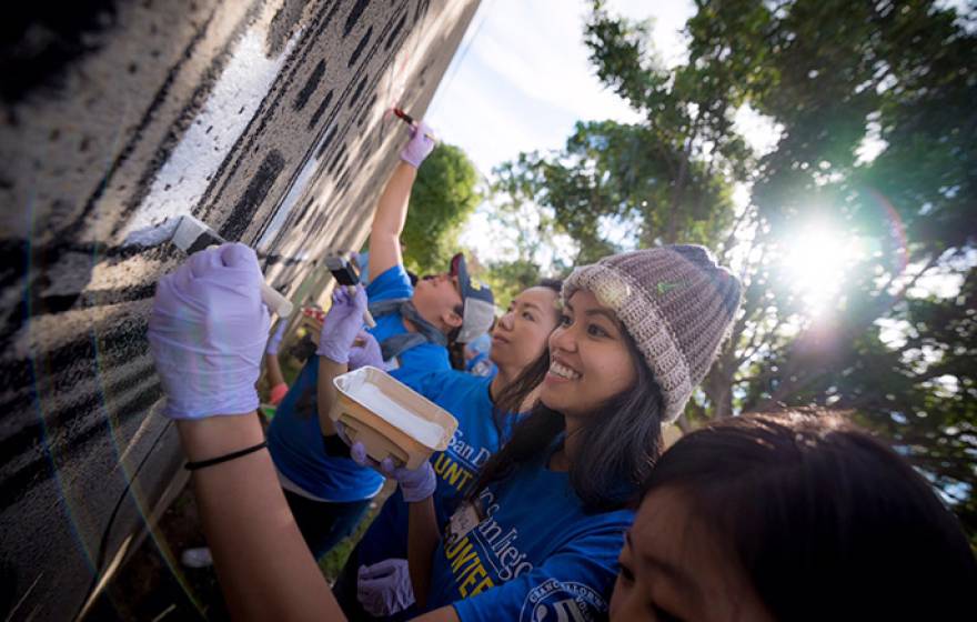 UC San Diego students volunteering for Martin Luther King Jr. Day of Service.
