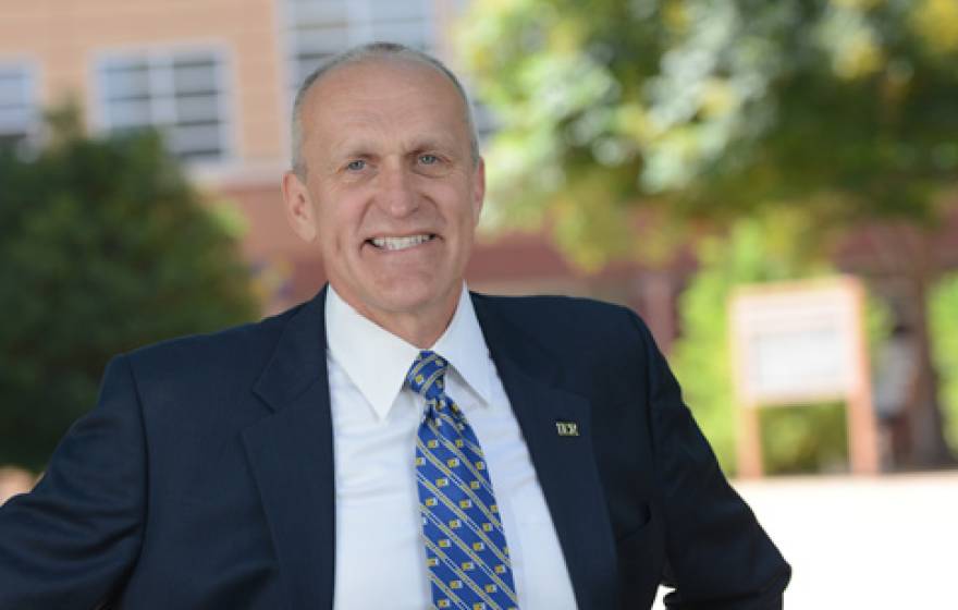 Riverside Chancellor Kim Wilcox