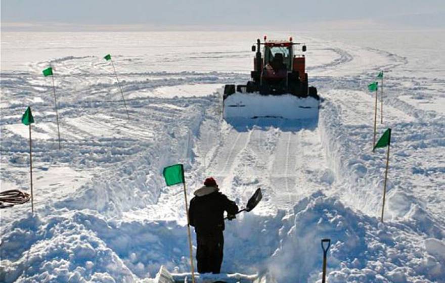 moving snow at WISSARD drill site