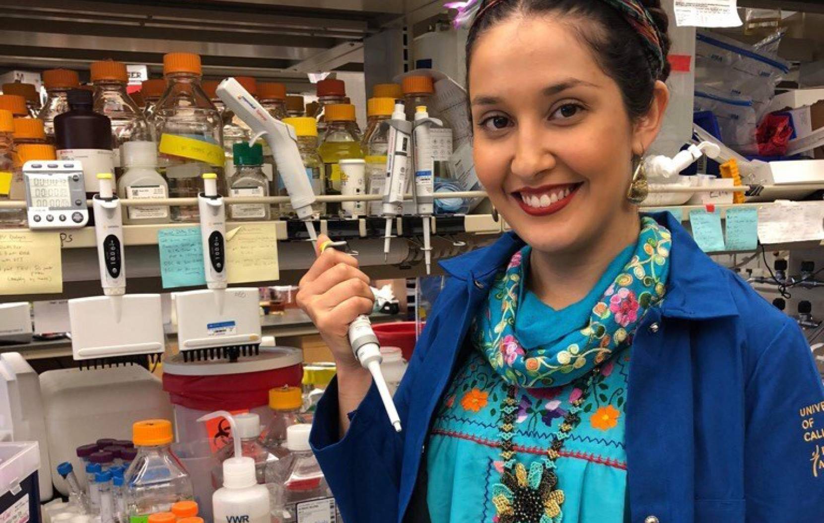 Evelyn Hernandez in the lab