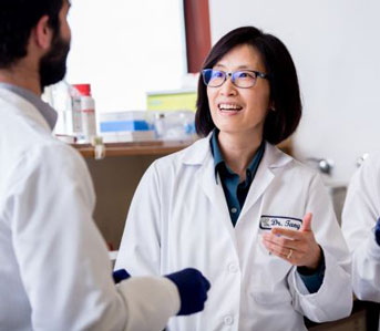 Tang working in her lab